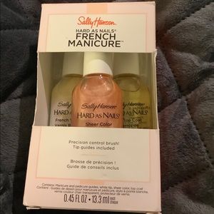 Sally Hansen French manicure